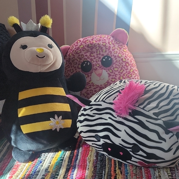 SOLD - Picture 2 of 4